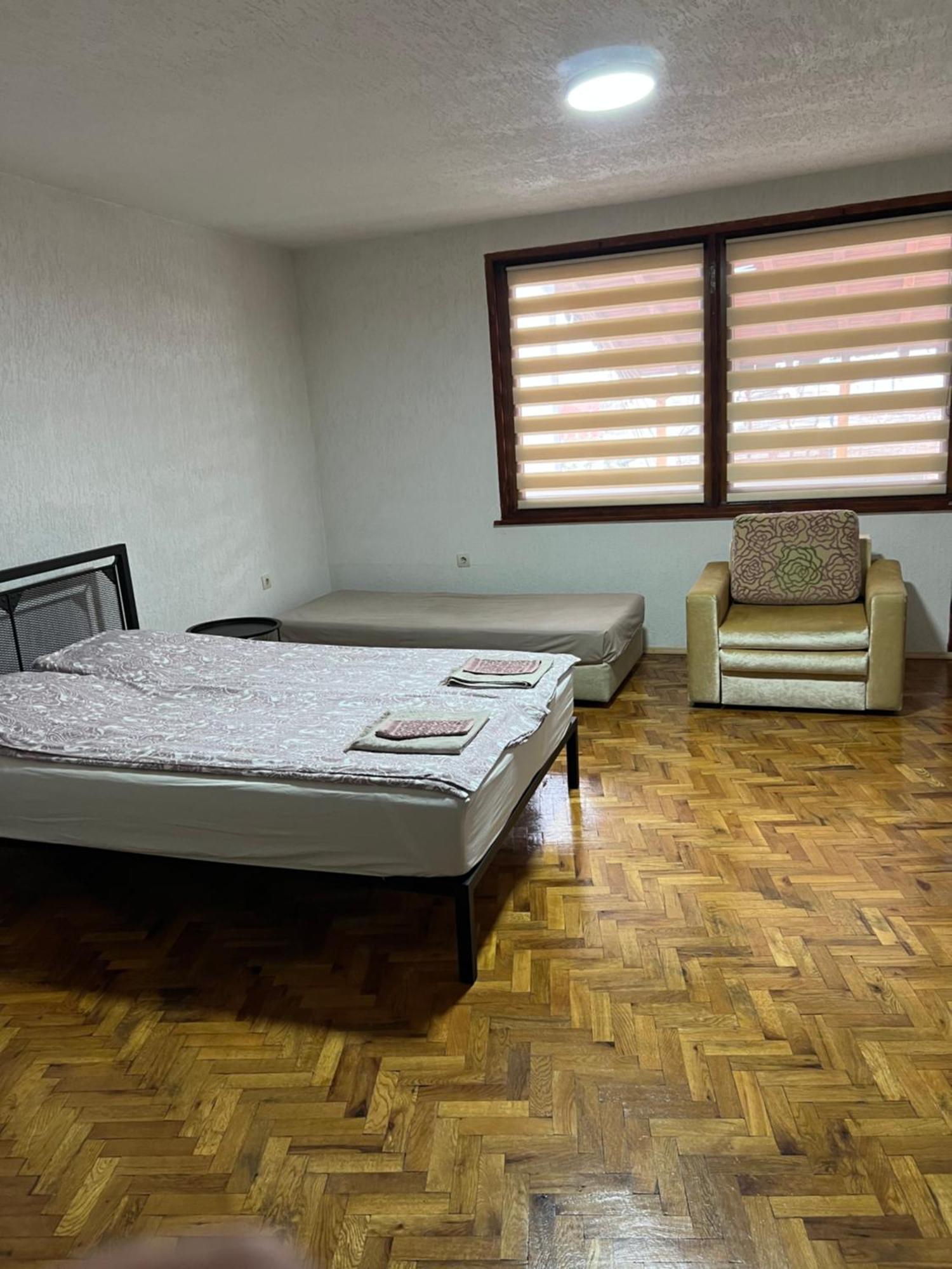 White Guest House 2 Карлово Екстериор снимка